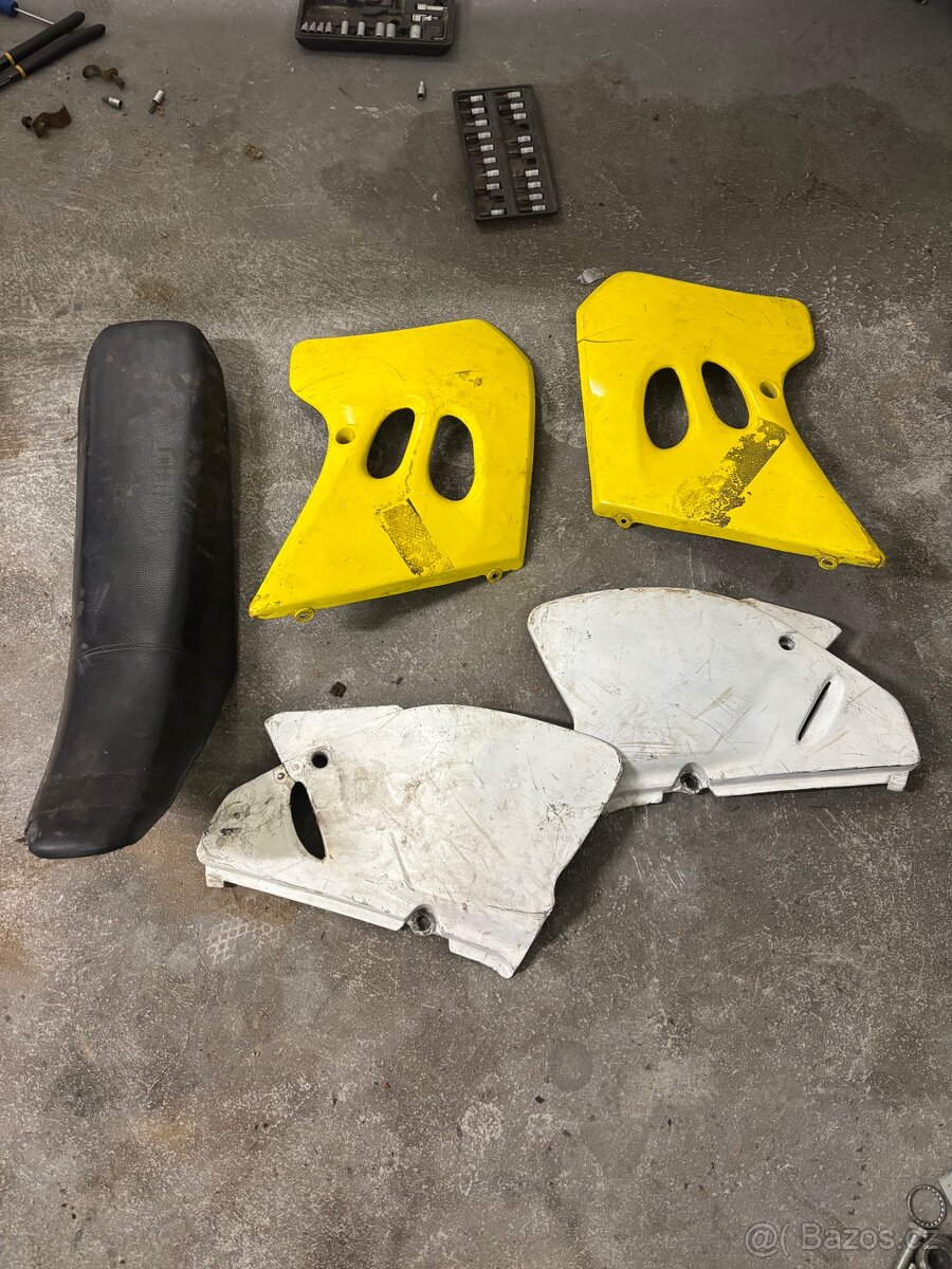 Suzuki RM 125 - 7