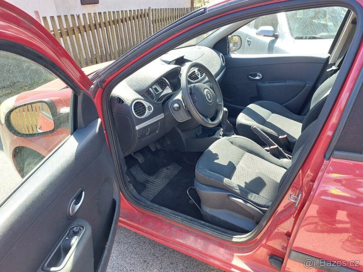 Renault Clio 1.5dci 63kw - 7