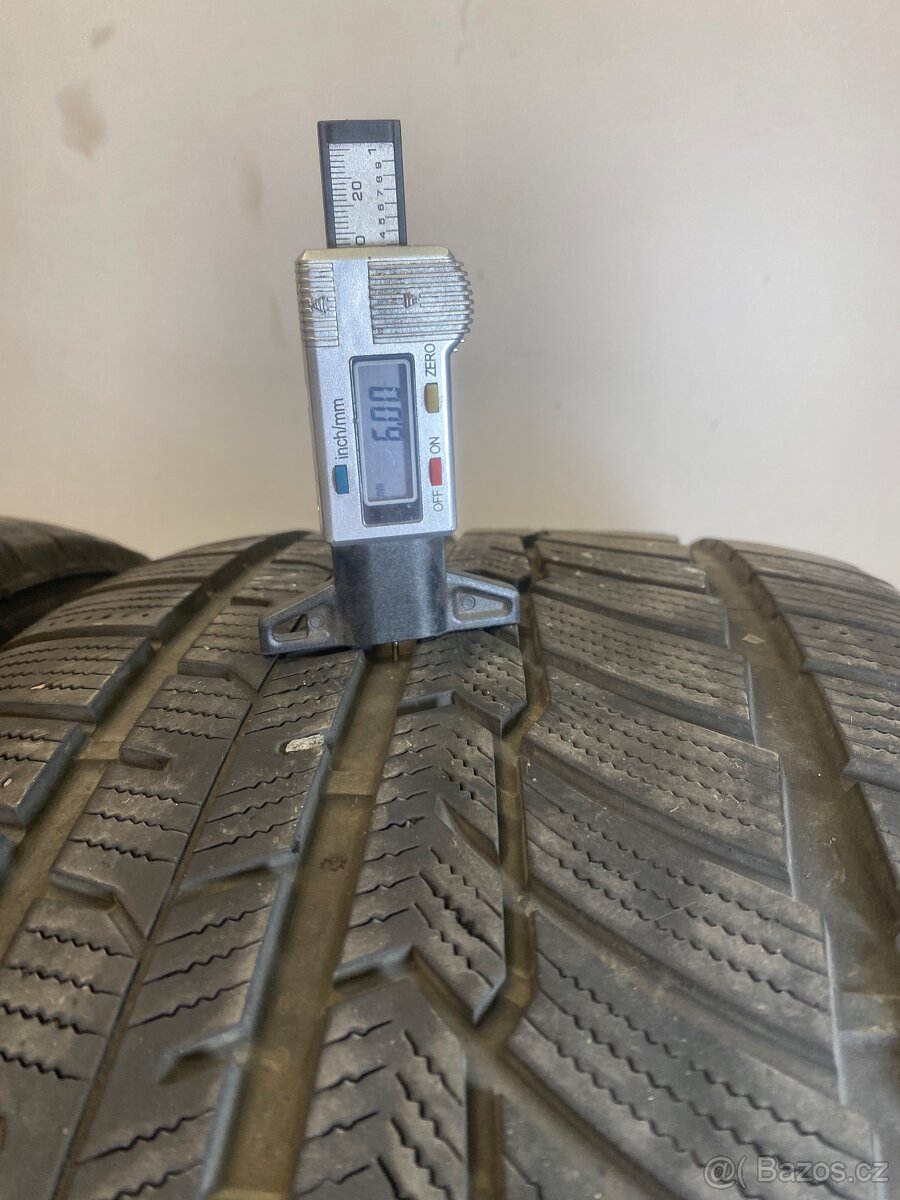 275/45R20 - 7