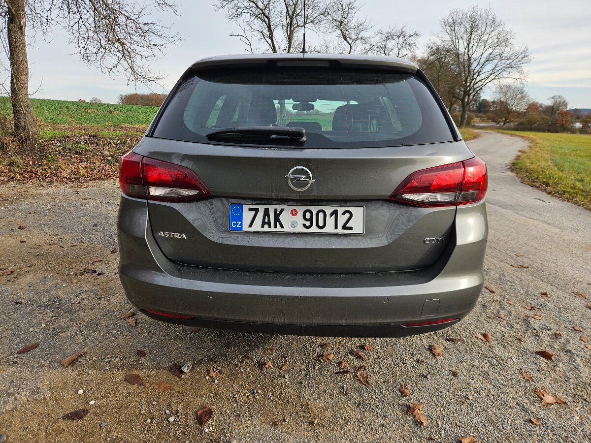 Opel Astra 1,6 CDTI, 100kw, 2019 - 7