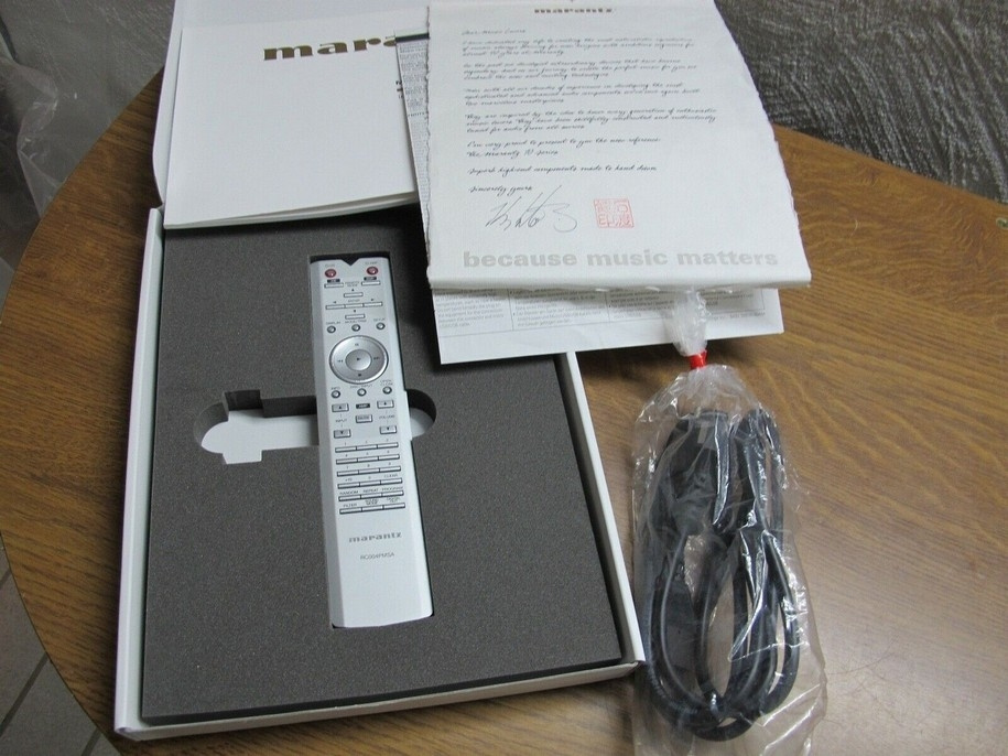 Marantz PM-10 High-end integrovaný zesilovač PM10 v černé ba - 7