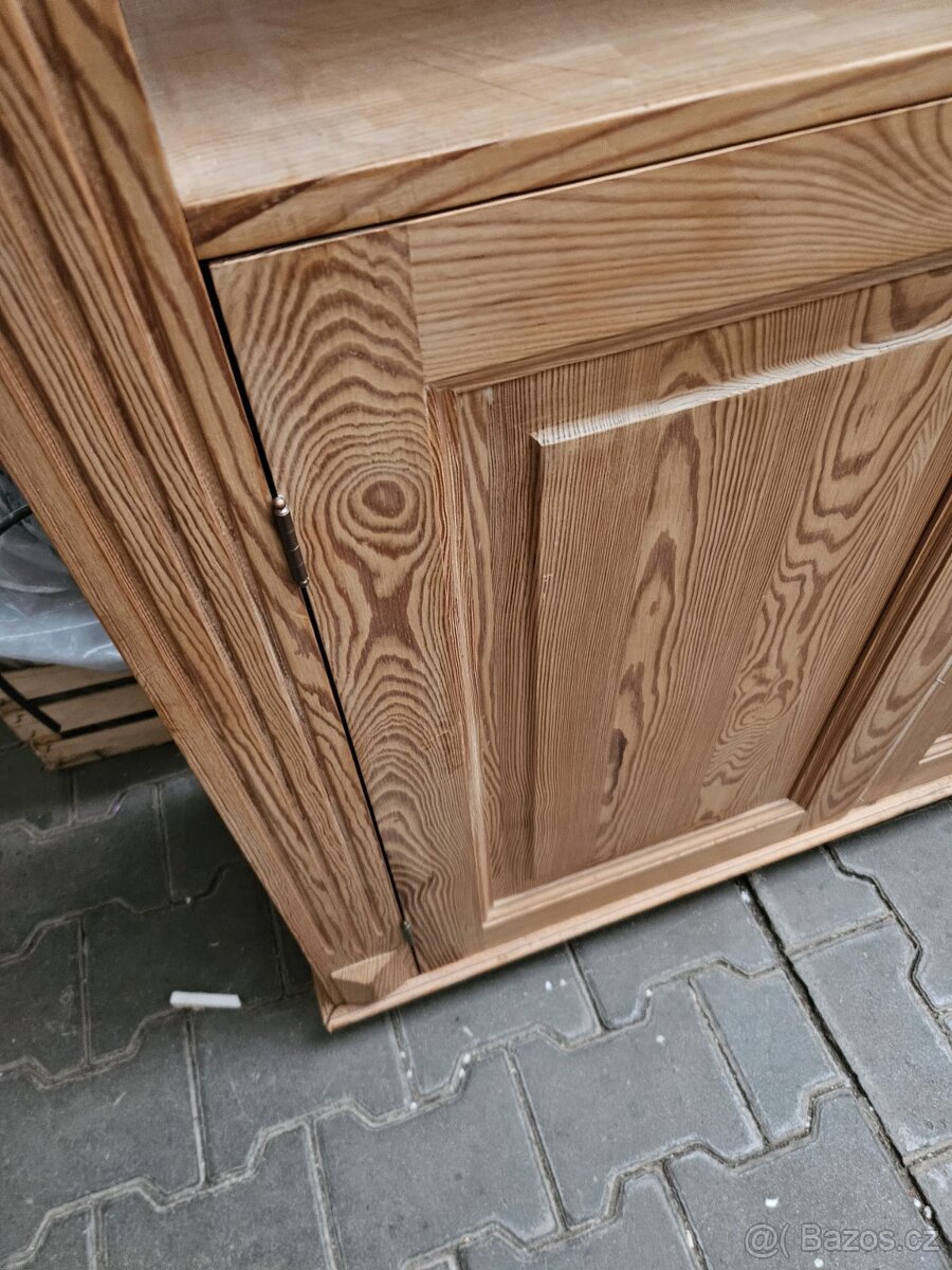 Knihovna, kredenc, vitrína, masiv - 7