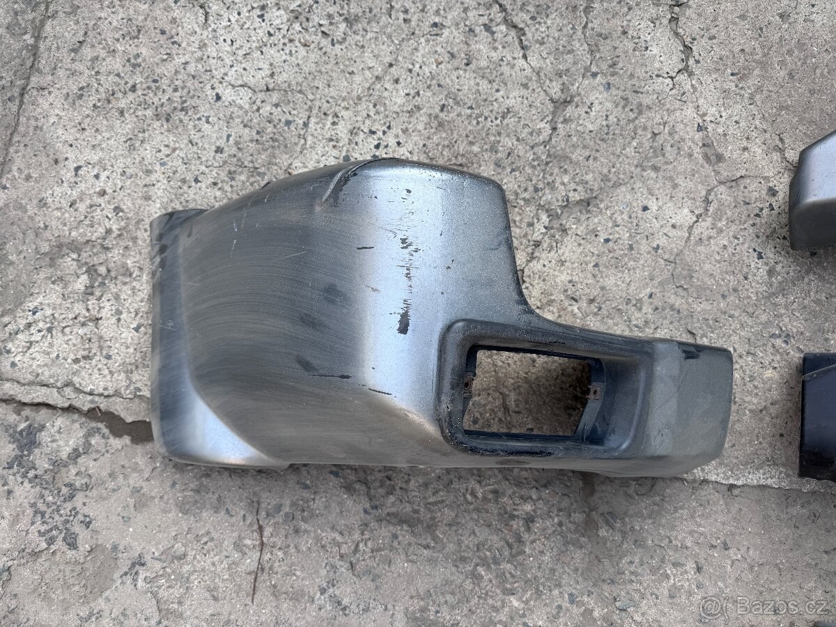 Nissan Patrol Y61 Plastové lemy , zadní nárazník , výztuha - 7