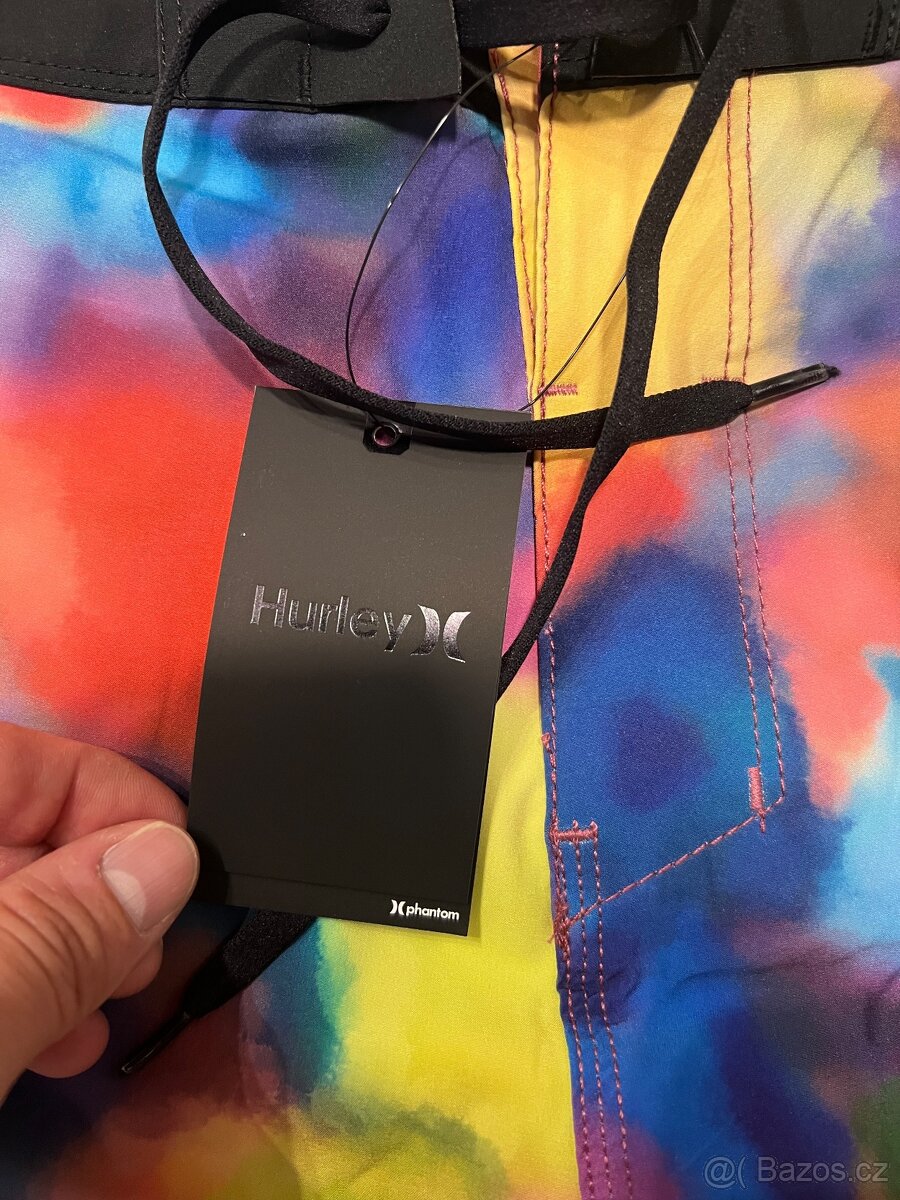 Hurley plavky panske vel M a L - 7