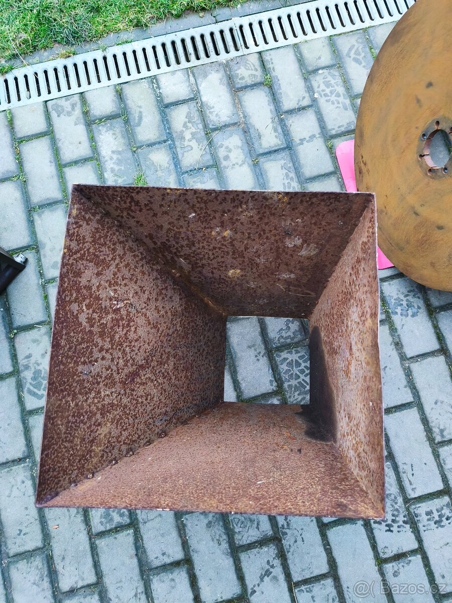 Štěpkovač,špalíkovač - 7