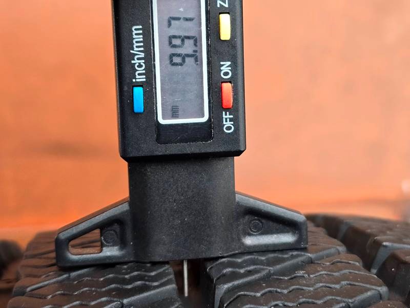 Zimní Barum 215/65/16C - 7