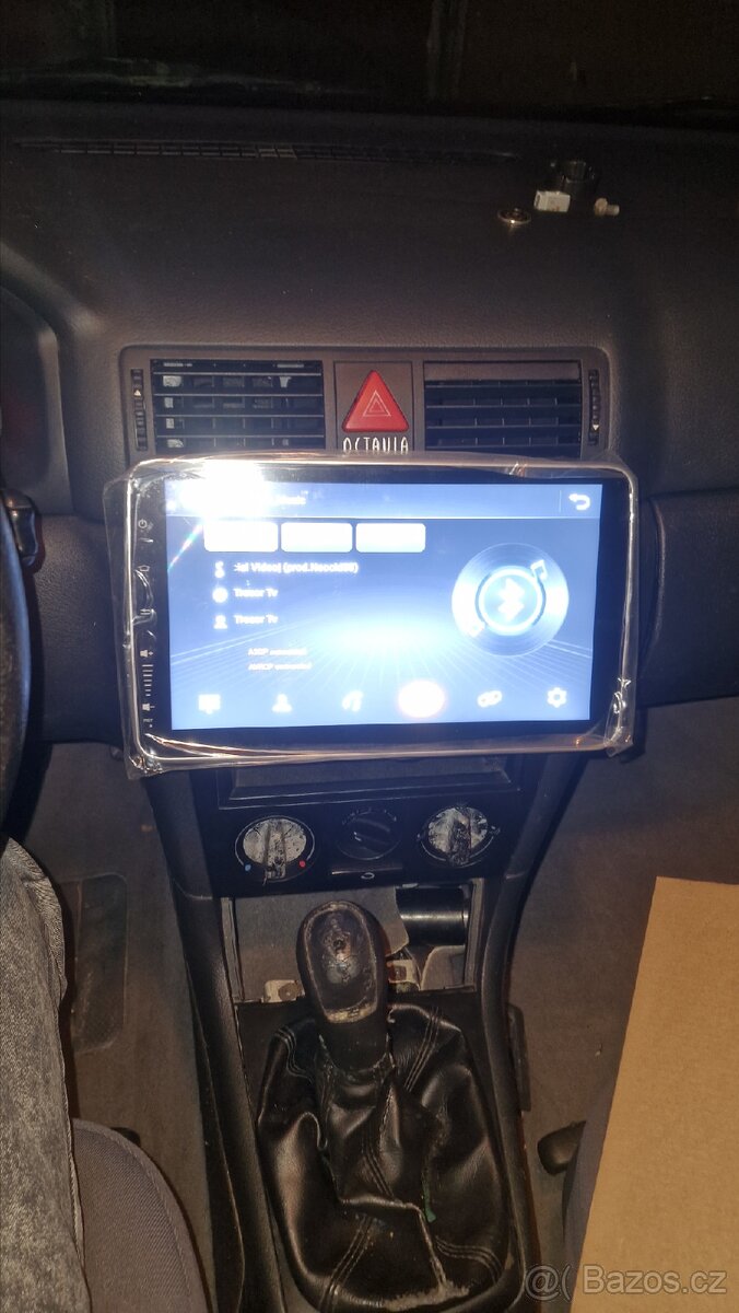 Autorádio 1din s displejem 180° - 7