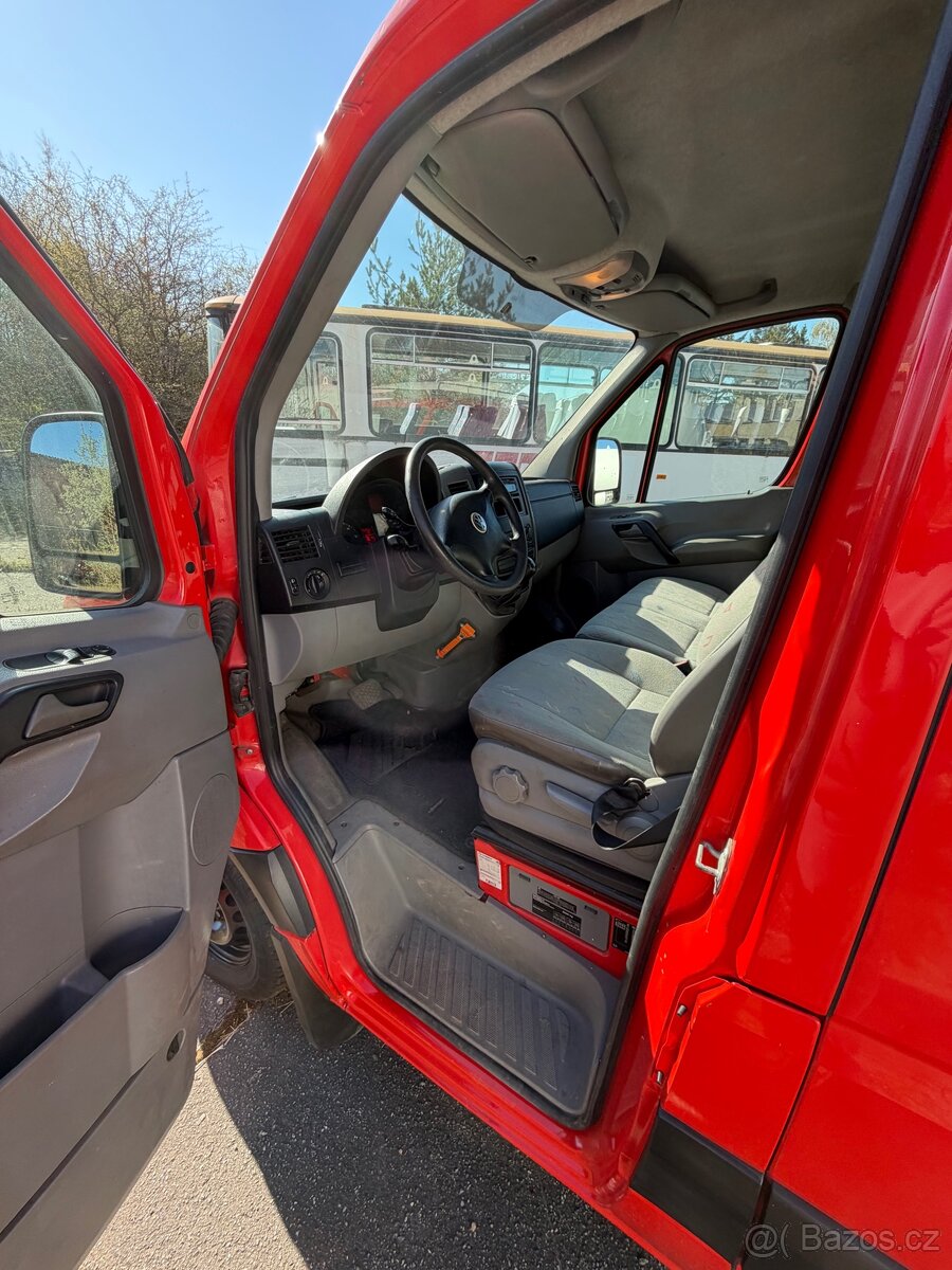 VW Crafter 2.5 TDi automat - 7