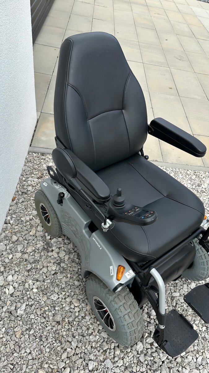 Predám elektrický invalidný vozík Optimus Meyra 2, nemeckej - 7