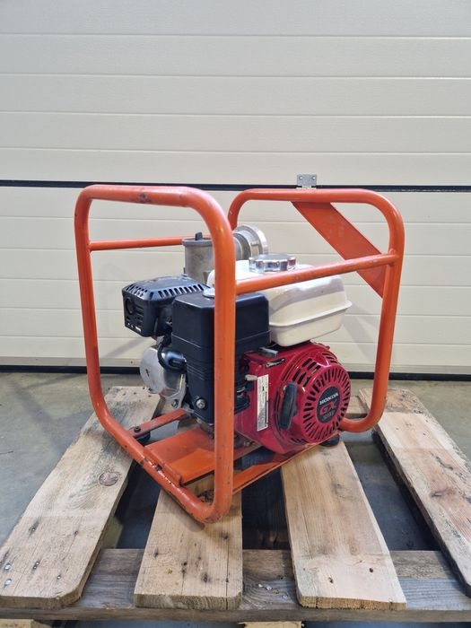 Benzínový čerpadlo - 7