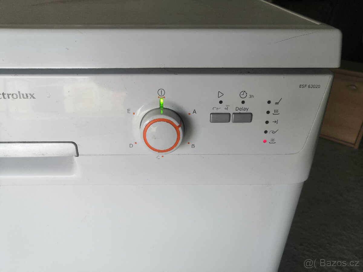 MYČKA ELECTROLUX - 7