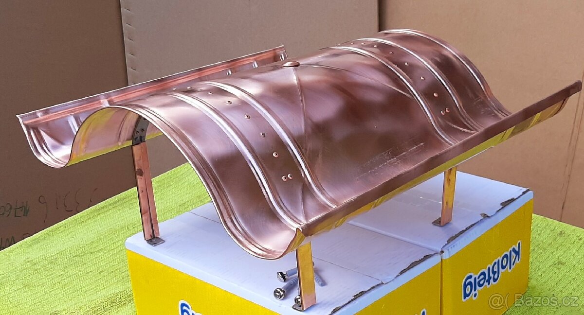 NAPOLEON NA KOMÍN STŘÍŠKA NA GRILL - 7