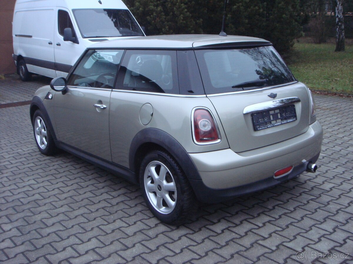 Mini Cooper R56 1.4i 70kw 2009 133tkm - 7