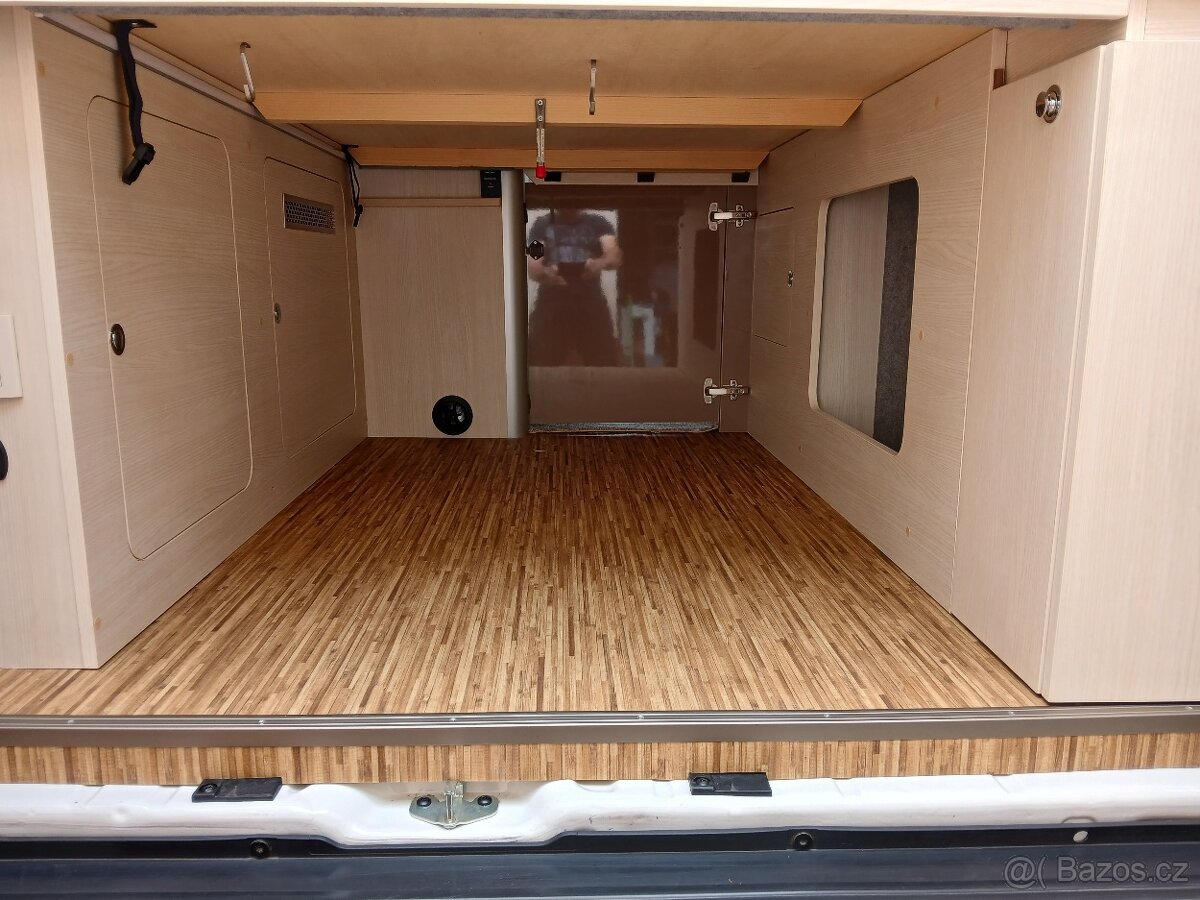 OBYTNÉ AUTO - SUPER STAV - 7