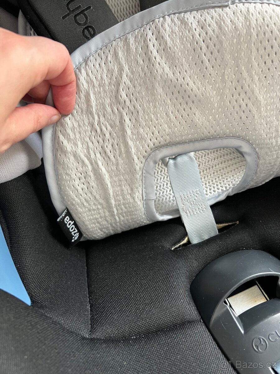 Autosedačka Cybex Aton 5 s isofix základnou - 7