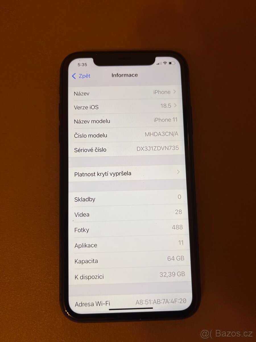 Apple iPhone 11 64GB Černý - 7