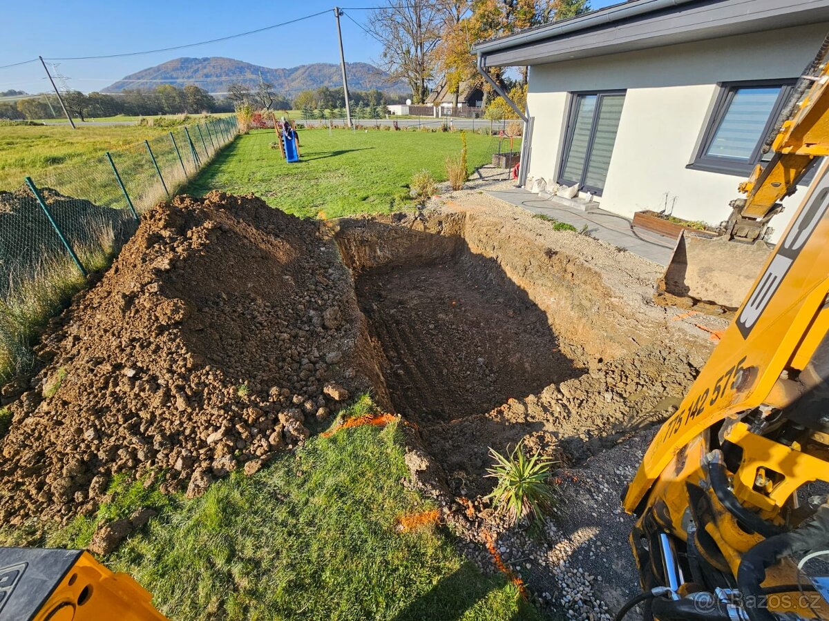 Práce s bagrem +sklápěč 4x4 - 7