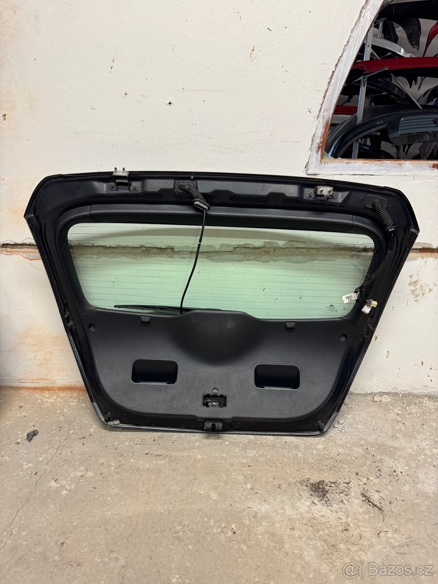 Hyundai i30, zadní 5. (páté) dveře - 7