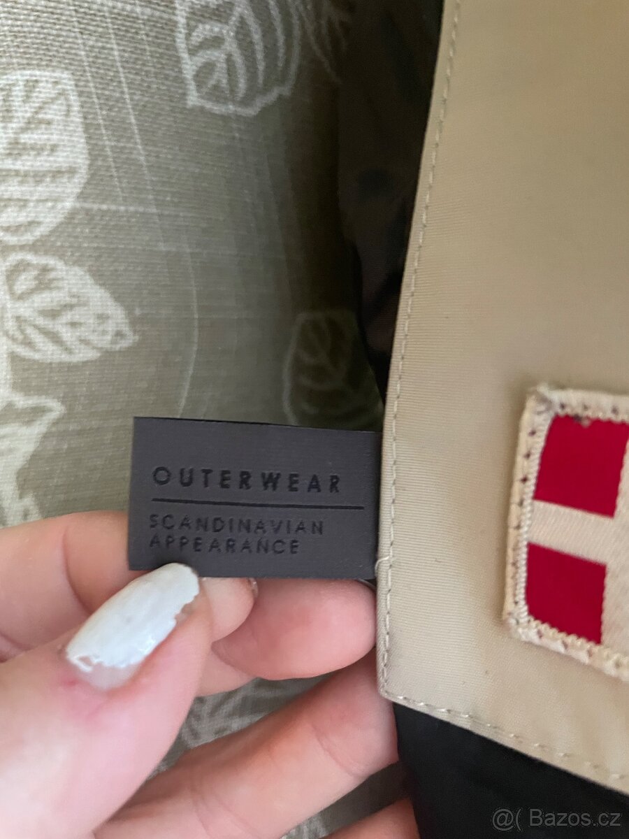 Krásná péřová bunda s pravou kožešinou,vel.M - 7