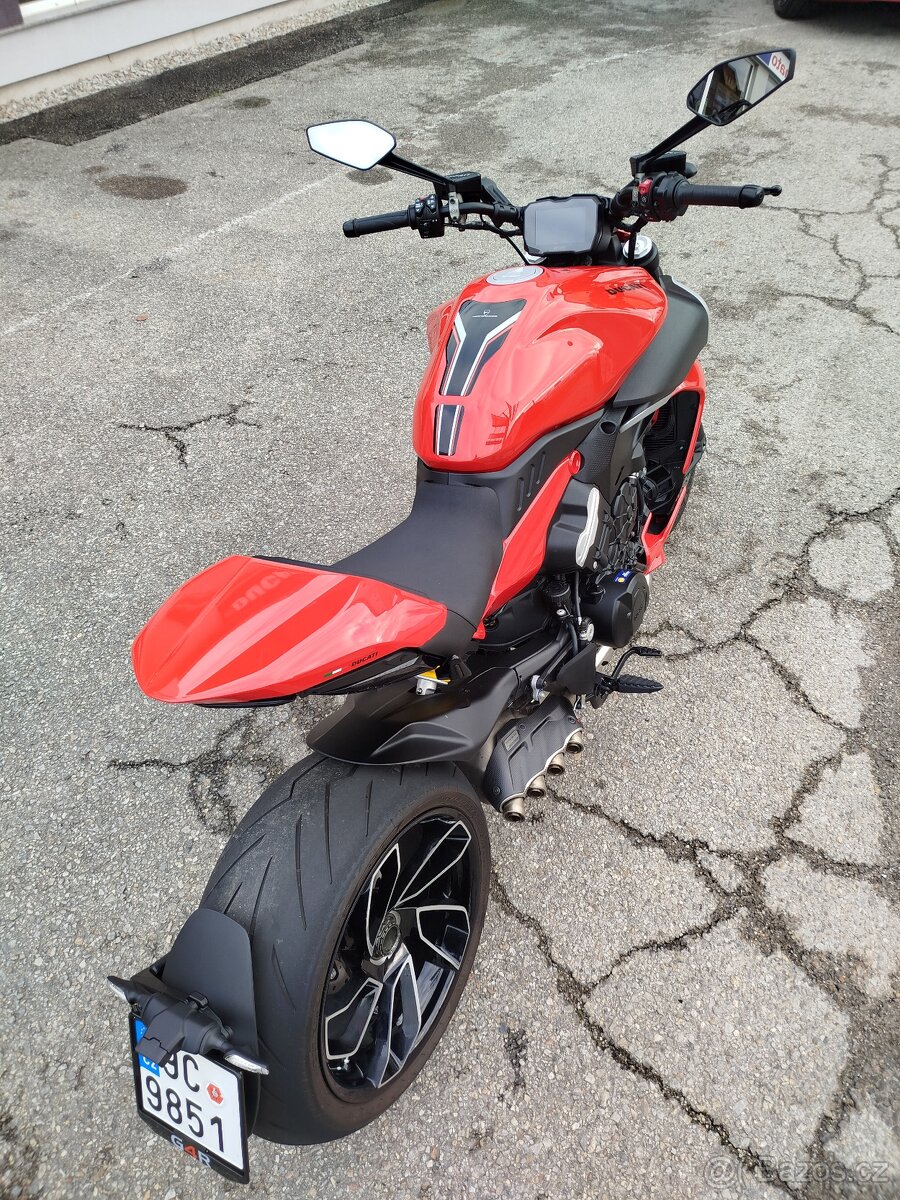 Ducati Diavel V4, ČR, TOVÁRNÍ ZÁRUKA, AKRAPOVIČ - 7