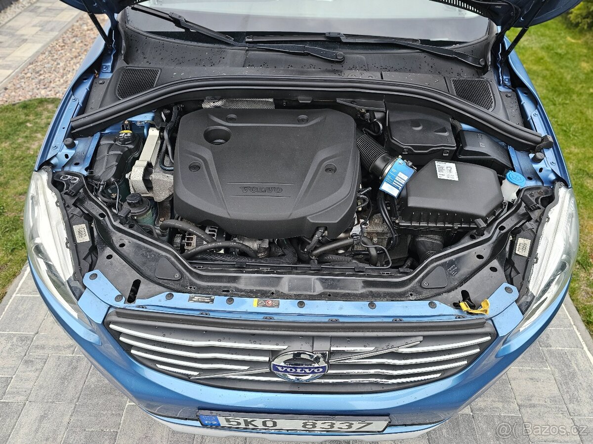 Volvo XC60 2,0 D4 140 kw - 7