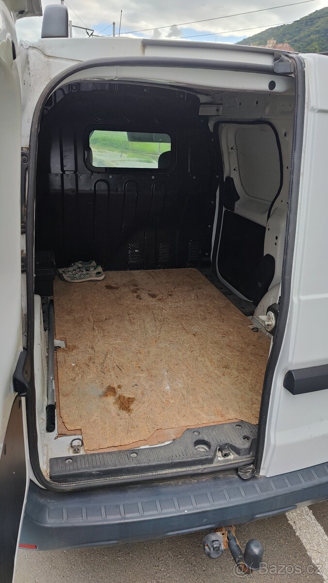 Dacia Dokker 1.6 benzín - 7