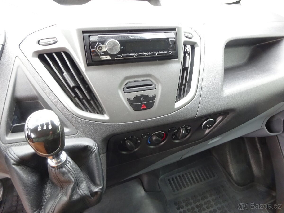 Ford Transit Custom 2.2 TDCI r.v.2016 74 kw ČR - 7
