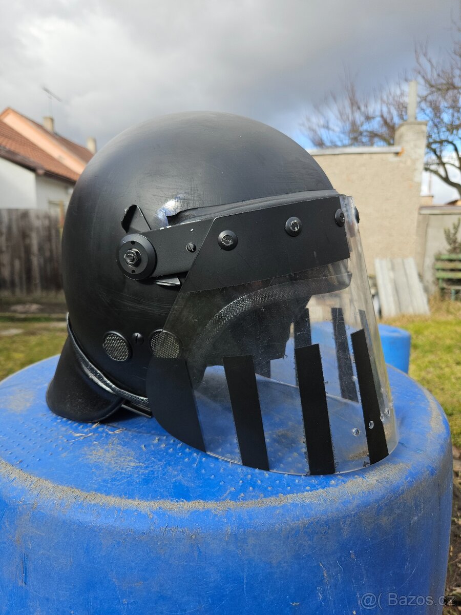 Helma hlavne na jaggurnauta - 7