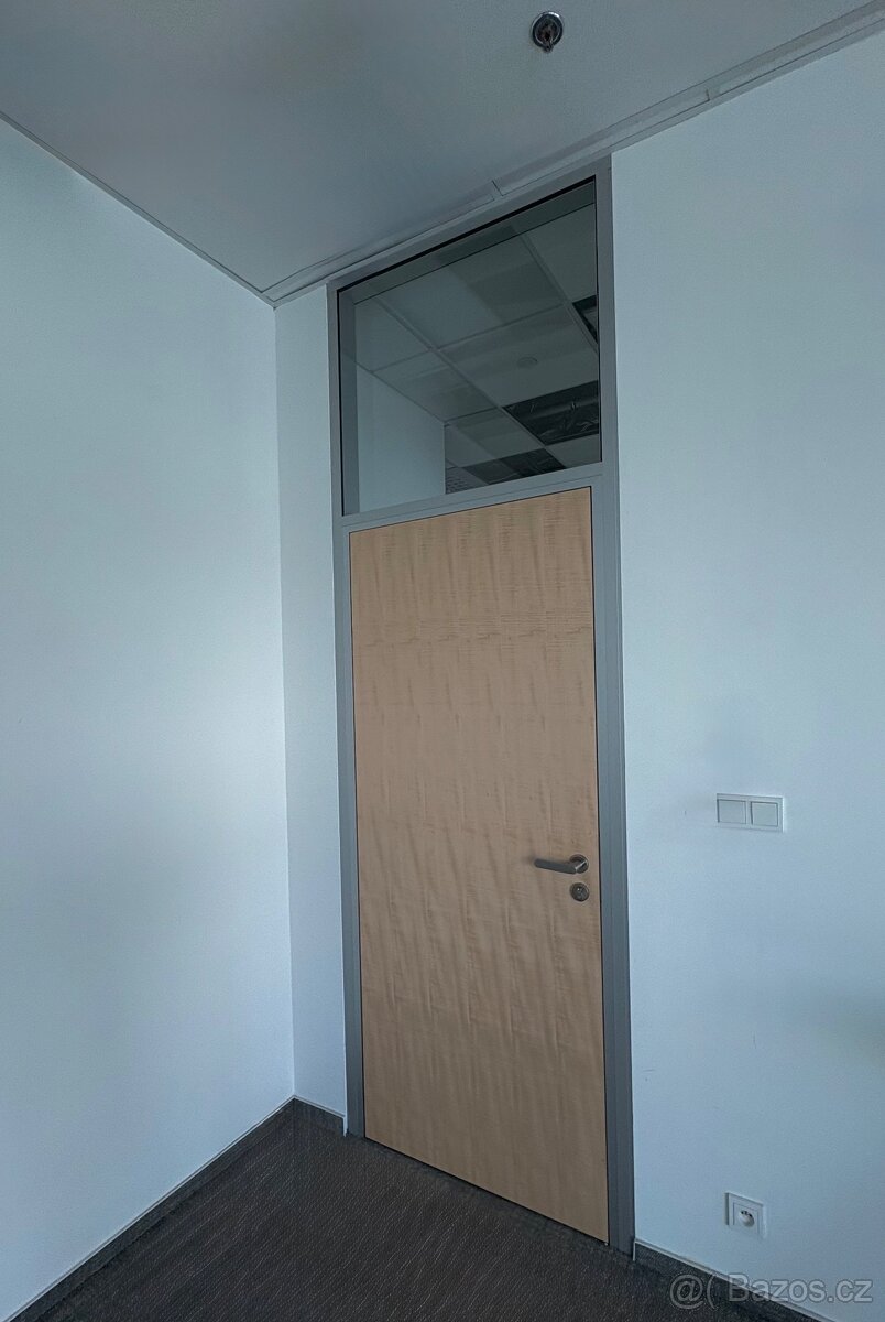 Kancelářské prosklené příčky stěny moduly - 7