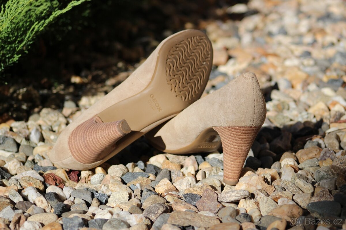 Nové kožené lodičky Geox vel. 37 - 7