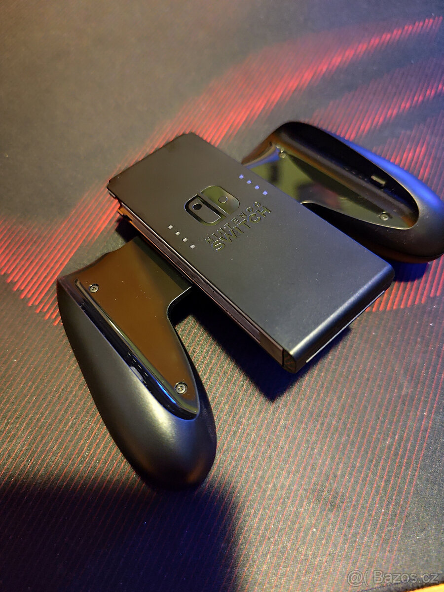 Nintendo Switch OLED White - 7