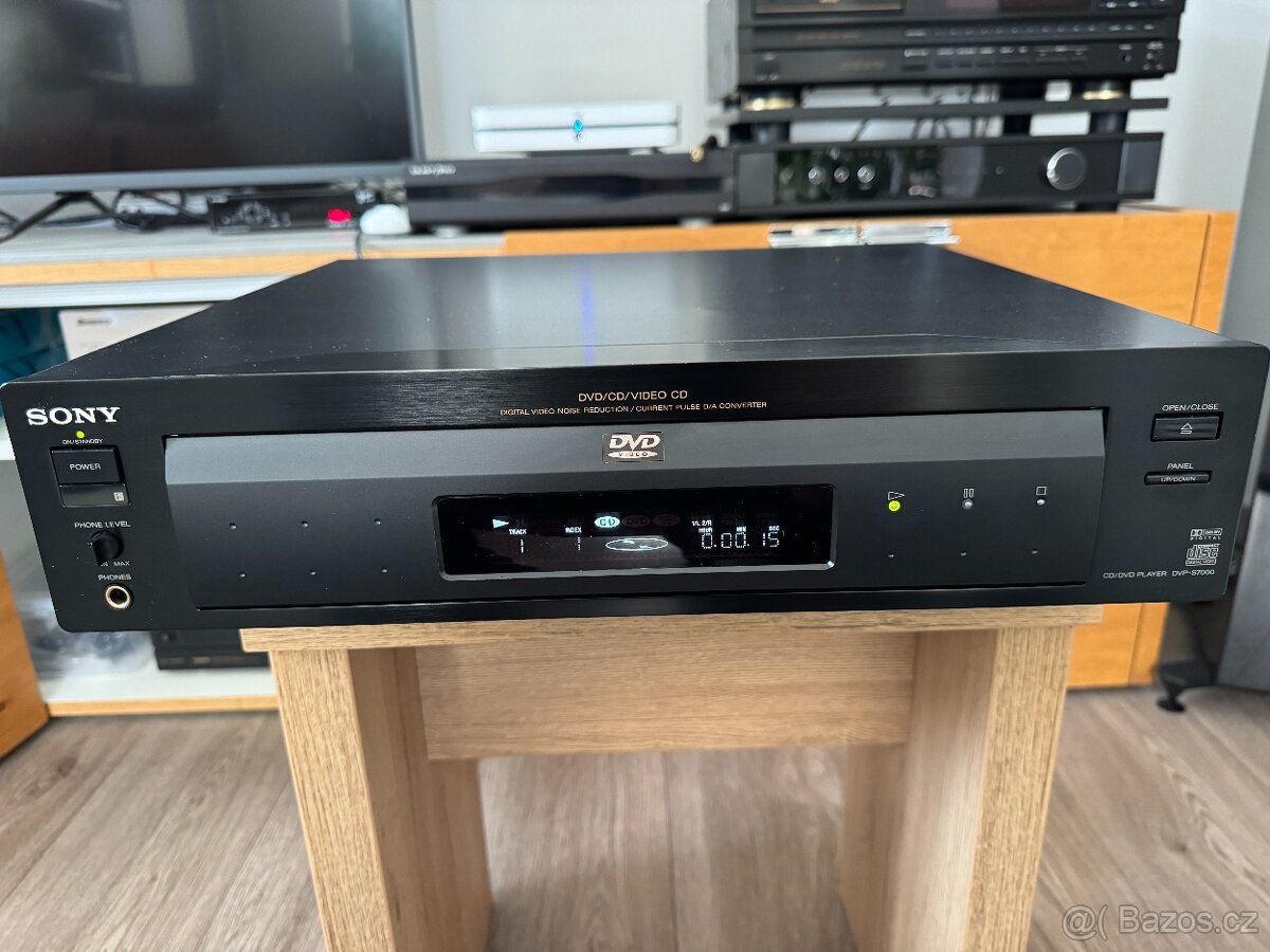 Predám CD, DVD prehrávač Sony DVP-S7000 - 7