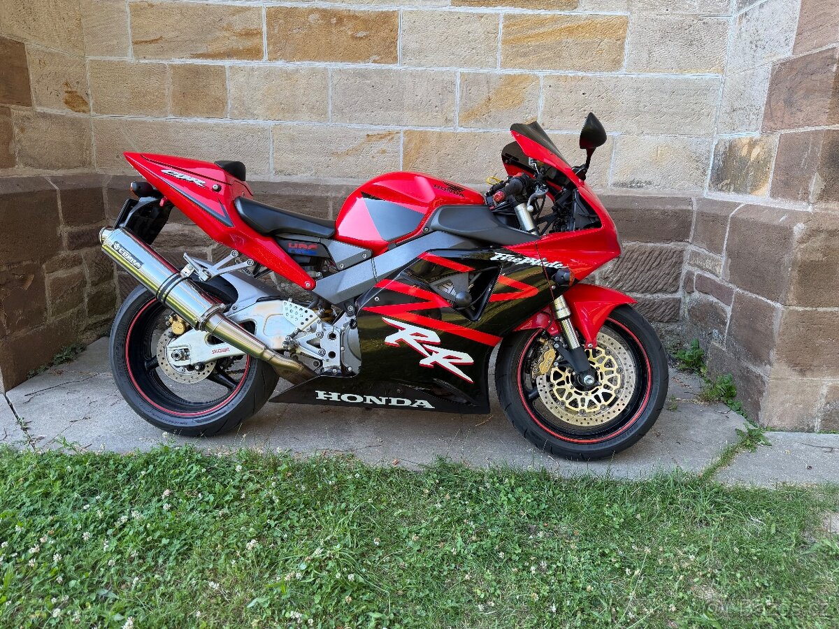 Honda CBR954RR - 7