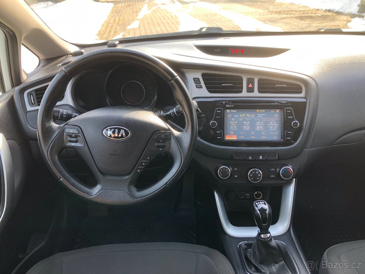Kia Ceed 1.4 combi 73 kw - 7