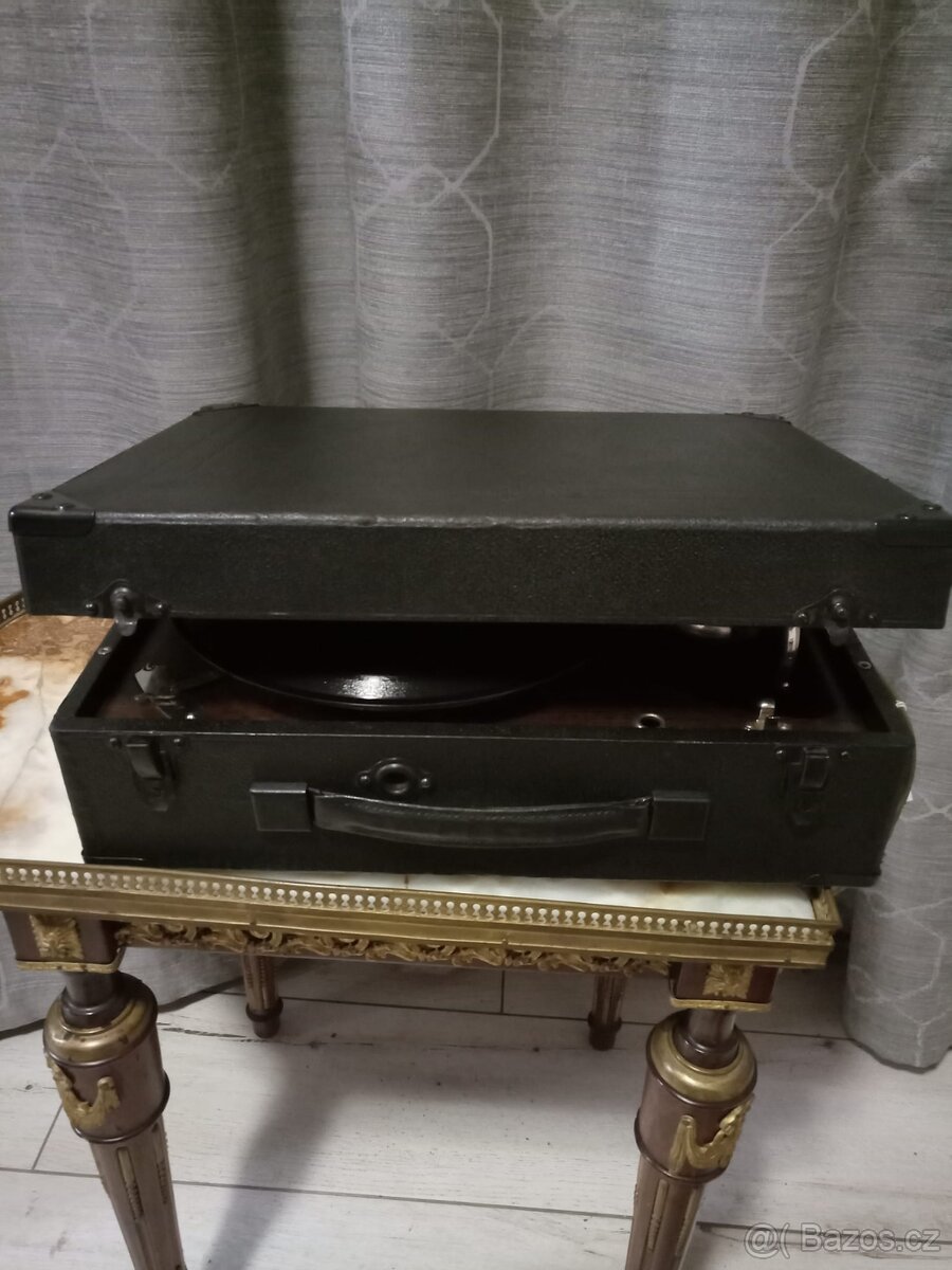 Gramofon His Masters Voice - 7