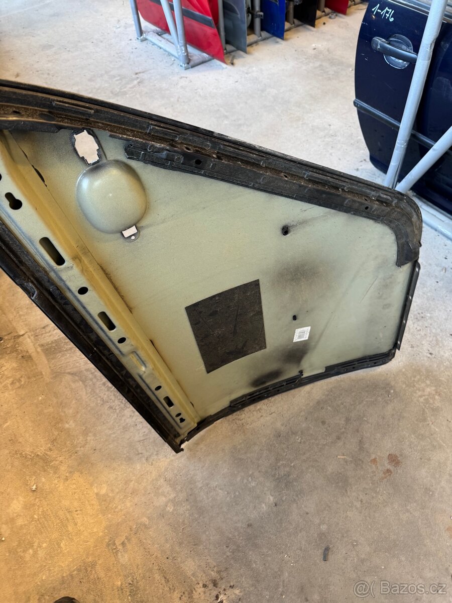 VW Golf 5, pláště dveří - 7