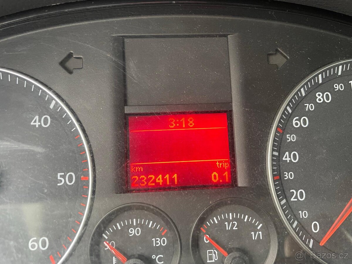 VW Touran 1,9TDI, 77kW - 7