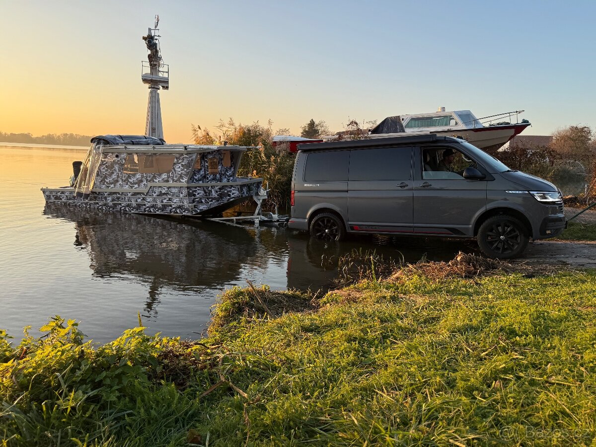 Prodám rybářskou loď vč.motoru,vleku - 7