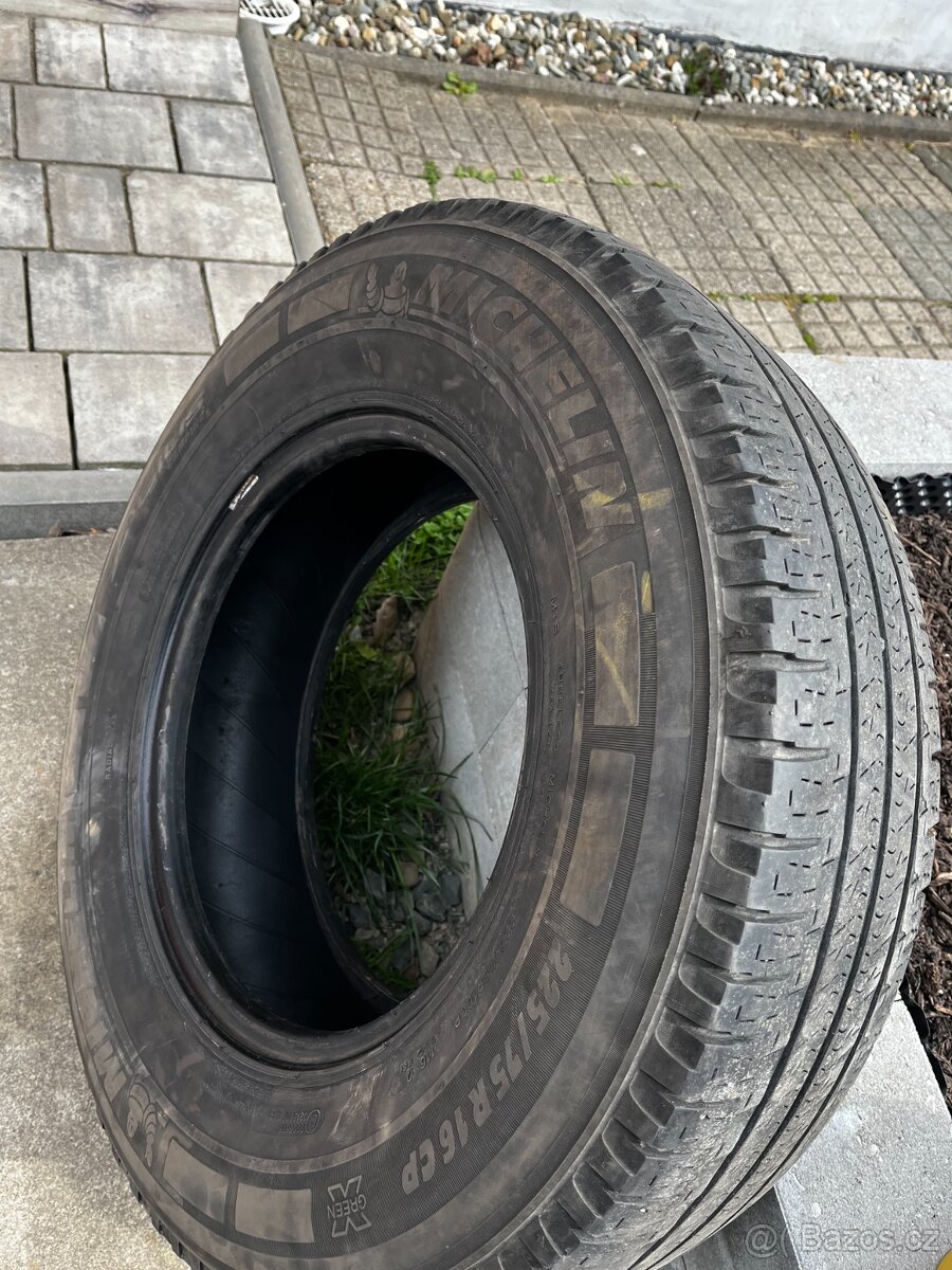 Michelin Agilis Camping 225/75 R16 - 7