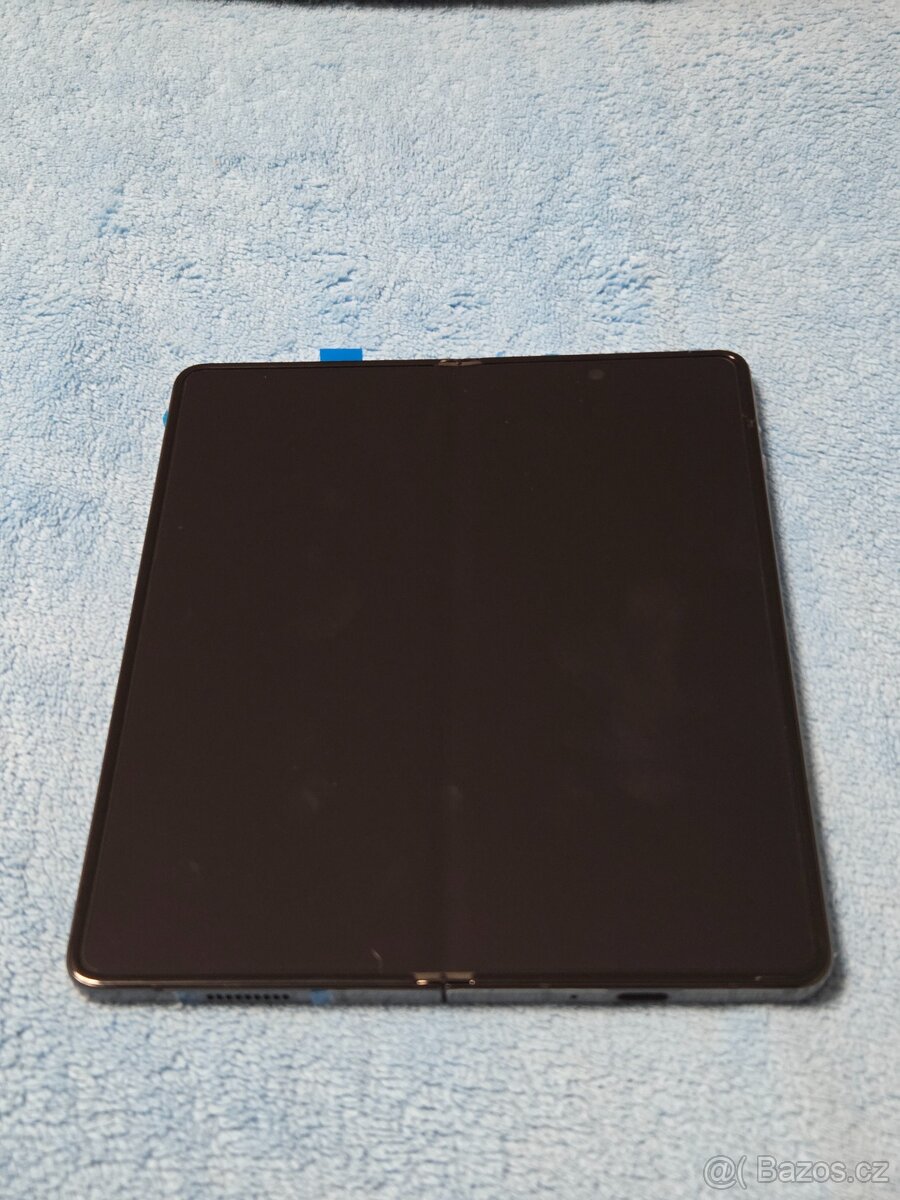 Prodam Samsung Galaxy Fold 5 - 7