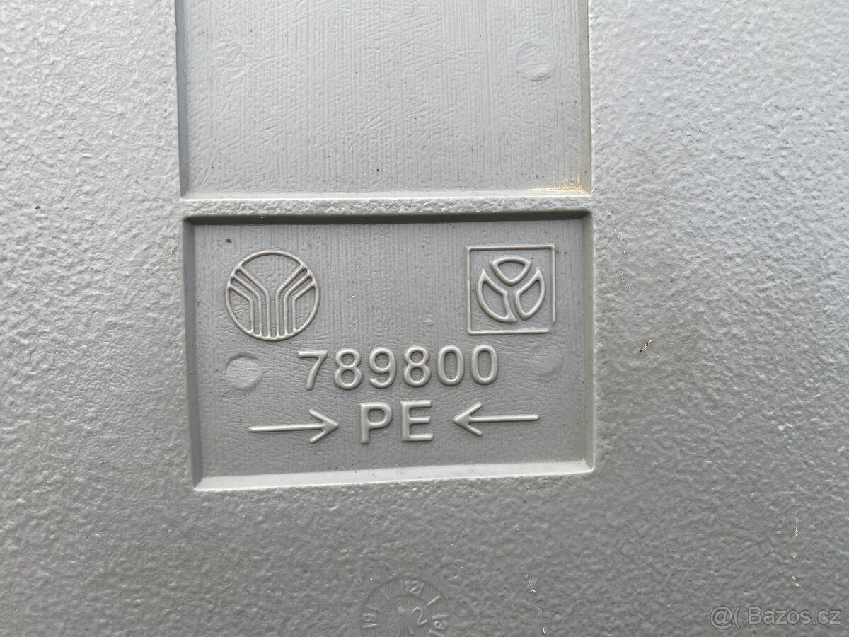 sedadlo autobus staré sedadlo autobusu čsad retro - 7