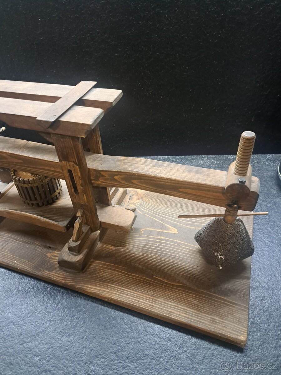 Model lis na víno - 7