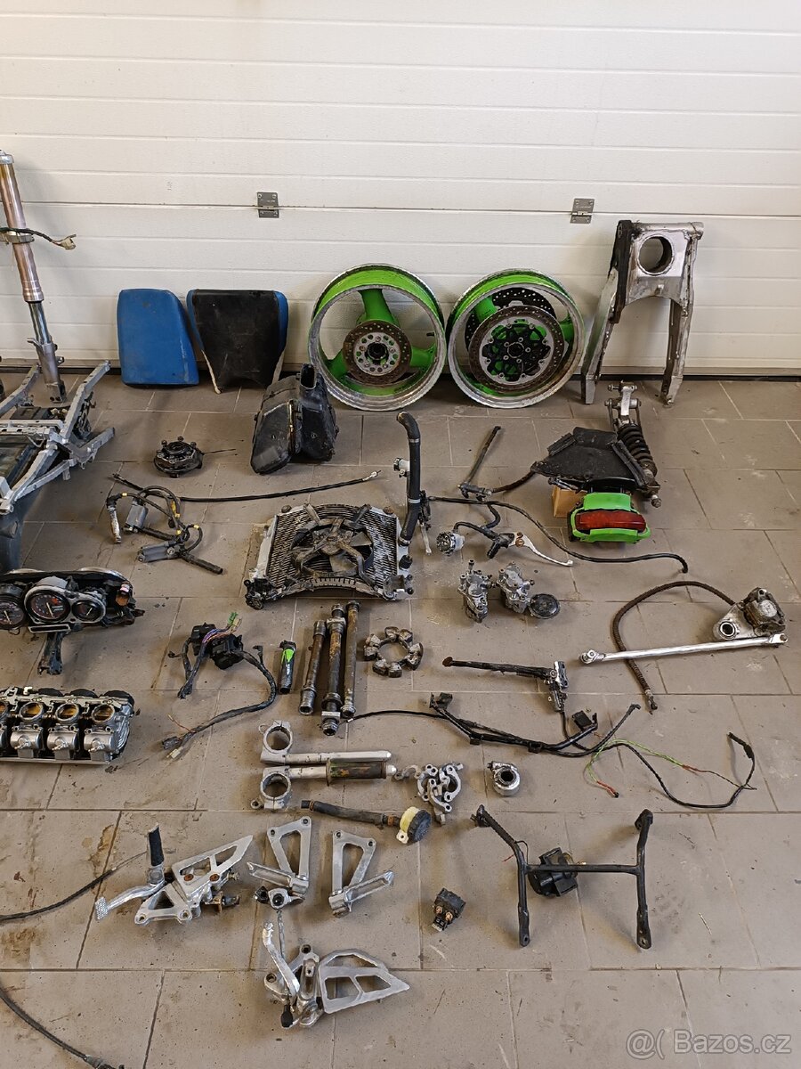 Díly Kawasaki ZX750J r.v 1991 - 7