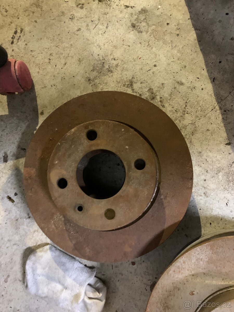 Opel Corsa Kadett Astra atd.4x100 3 sady - 7