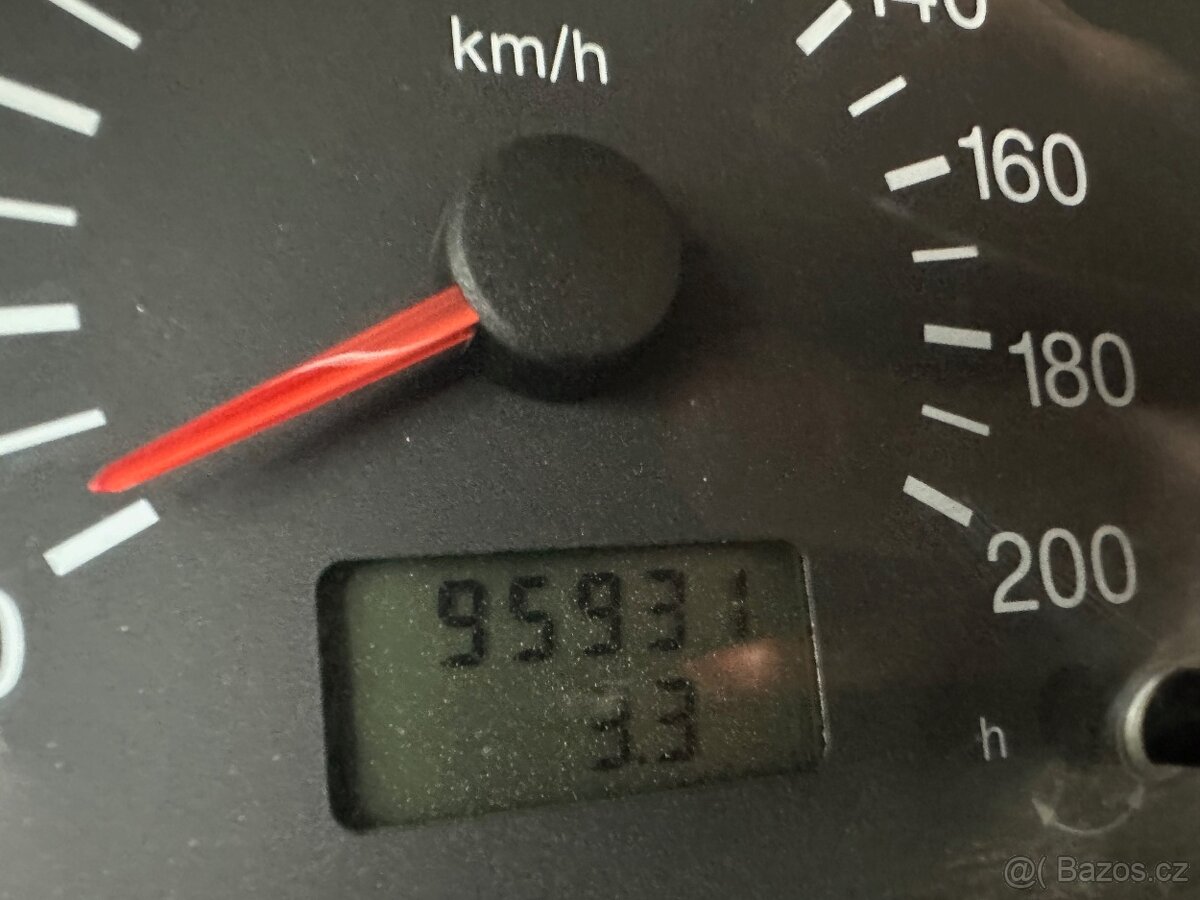 LADA URBAN 4x4 1,7 E6 2015 VIN 907 - 7