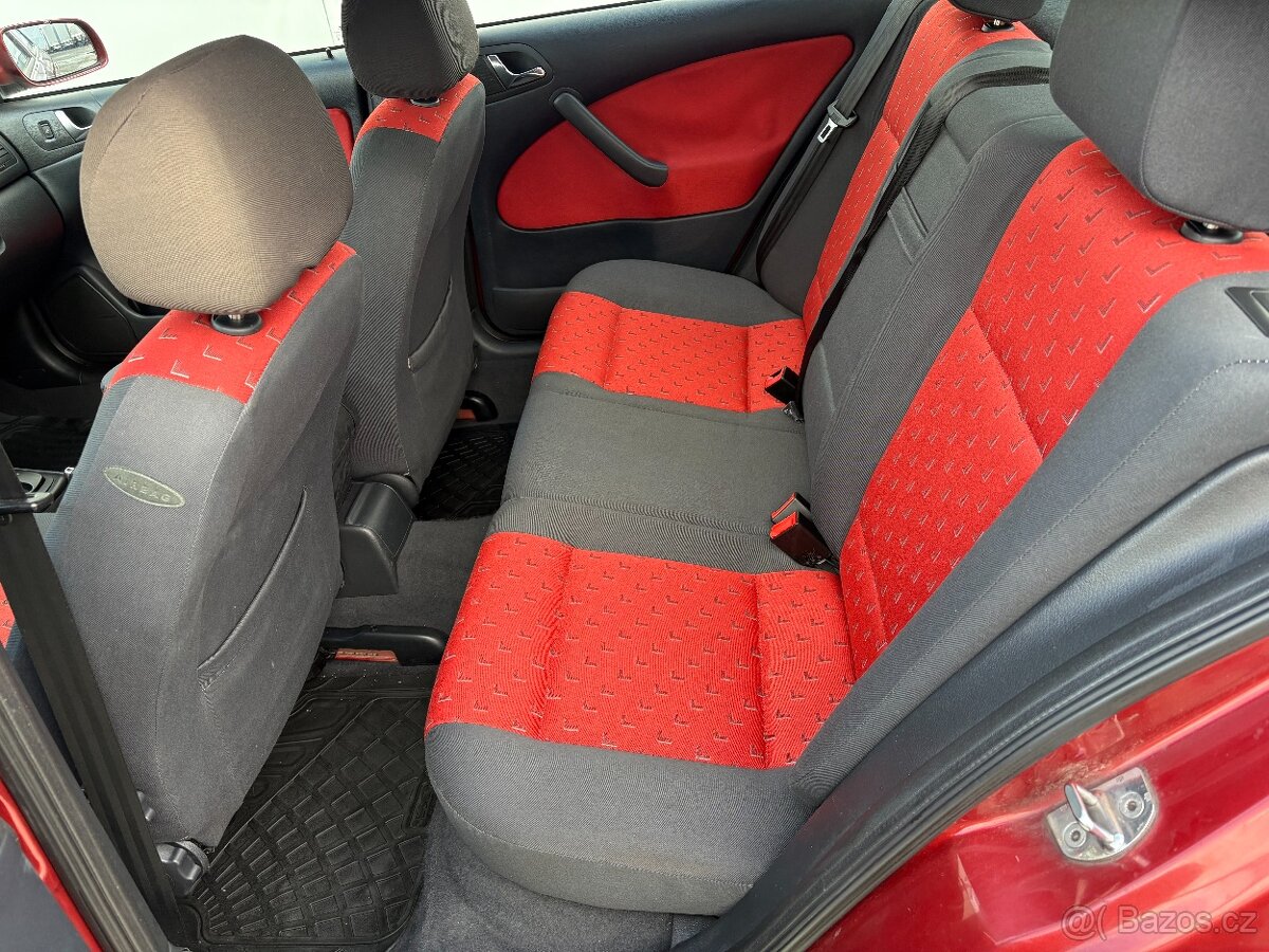 Škoda Octavia 2.0i, 85kW Automat, Klima - 7