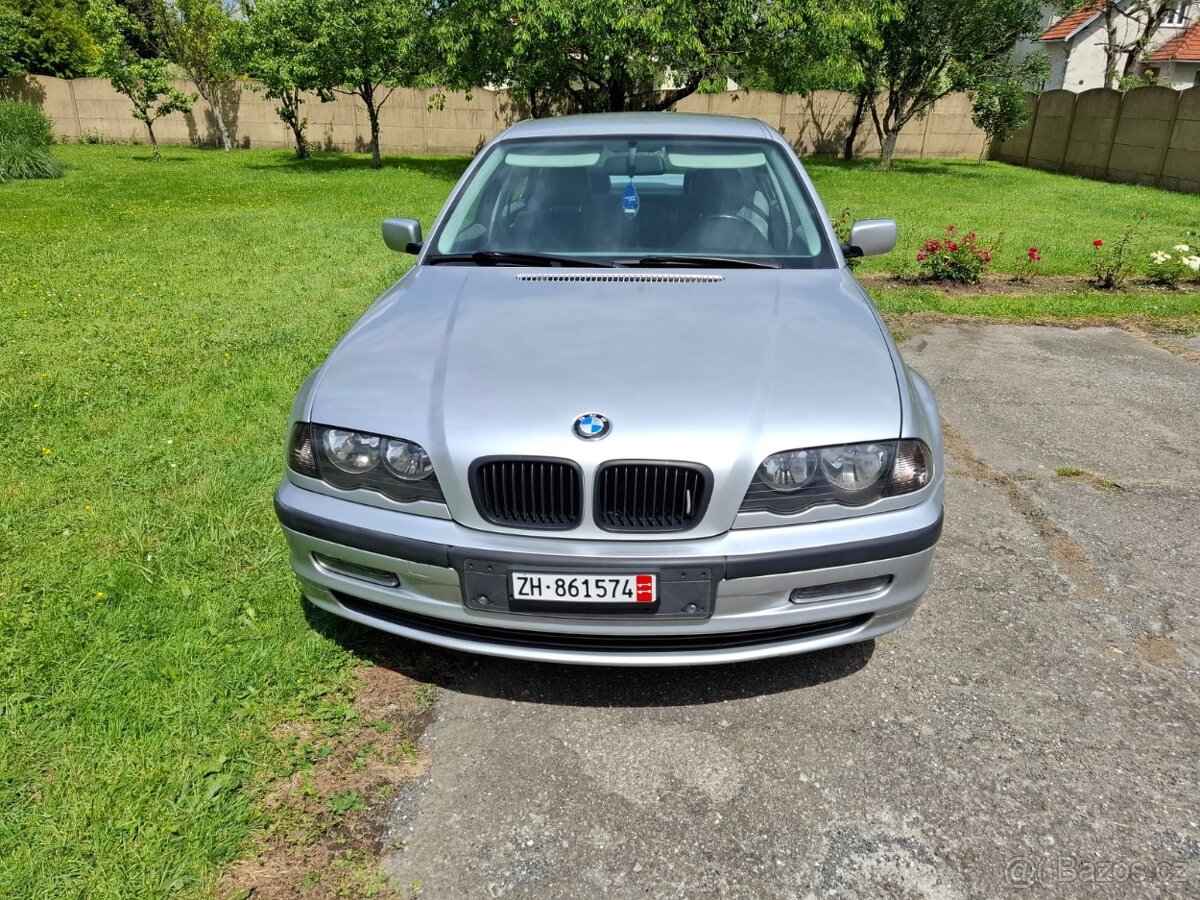 BMW 323i 125kW - 7