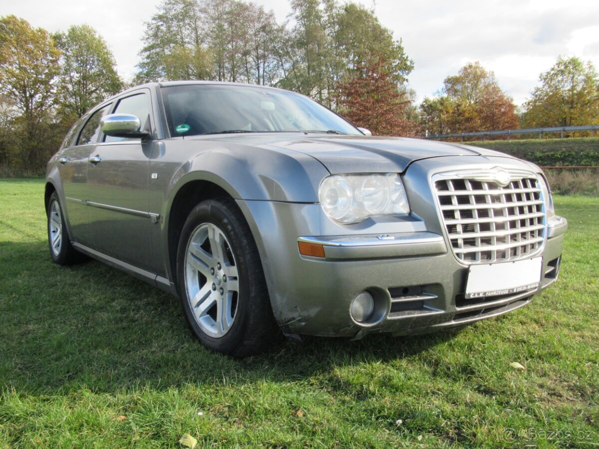 Chrysler 300 C 3.0 CRD - plná výbava veškeré ND LEVNĚ - 7