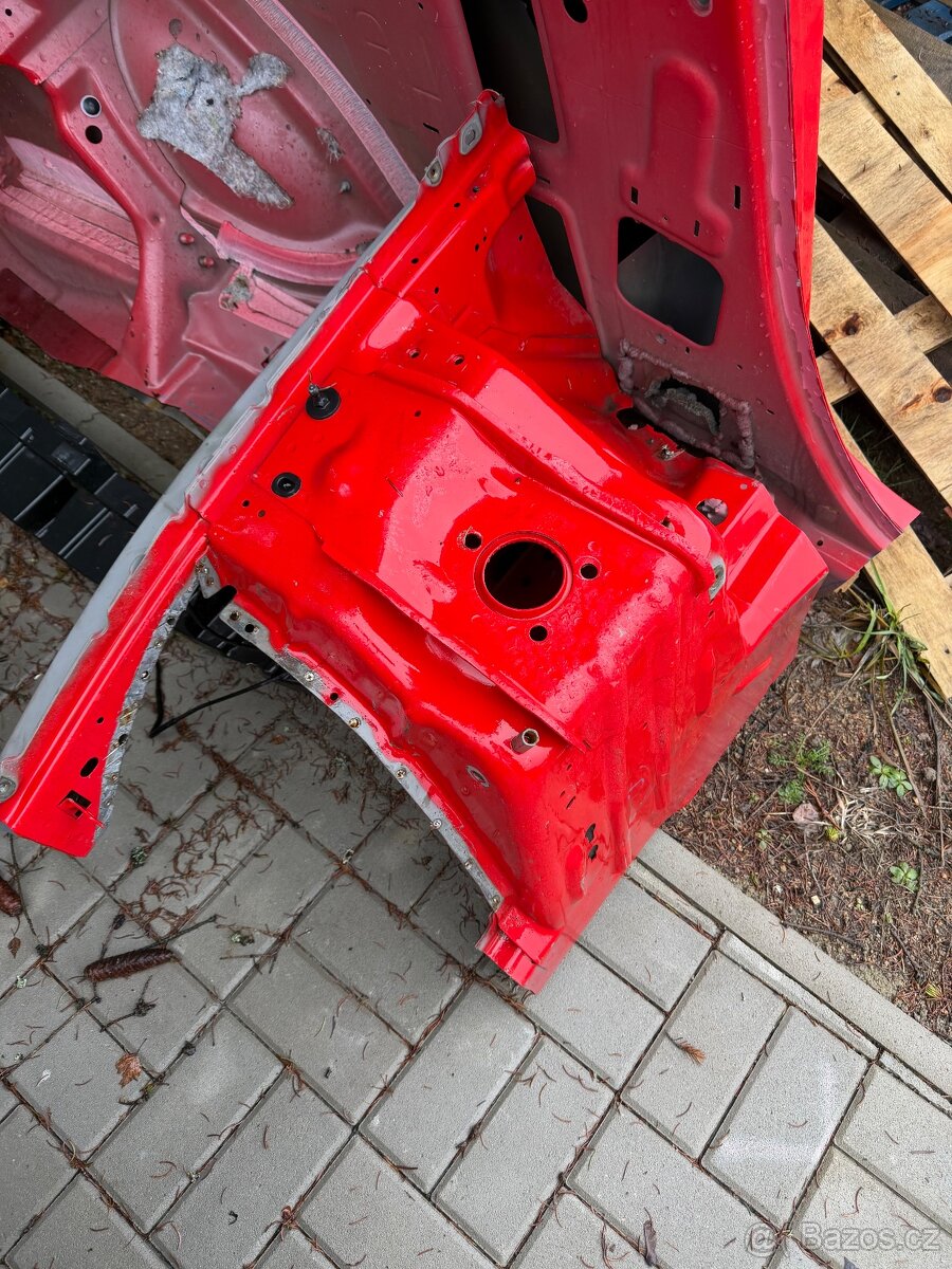 Dodge Challenger - náhradní díly - 7