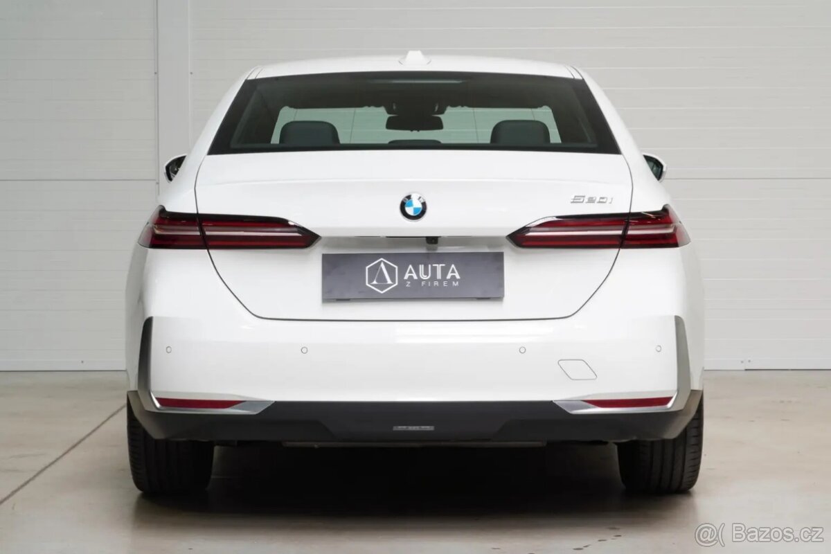 BMW Řada 5, 520i,ČR,DPH,1.MAJ - 7